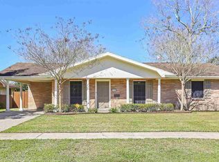 114 Alamo Dr, Houma, LA 70360