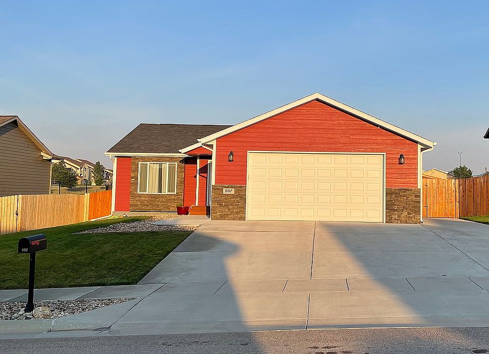 807 Ziebach St, Rapid City, SD 57703 Zillow