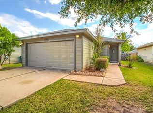 17901 Honey Locust Ln, Elgin, TX 78621