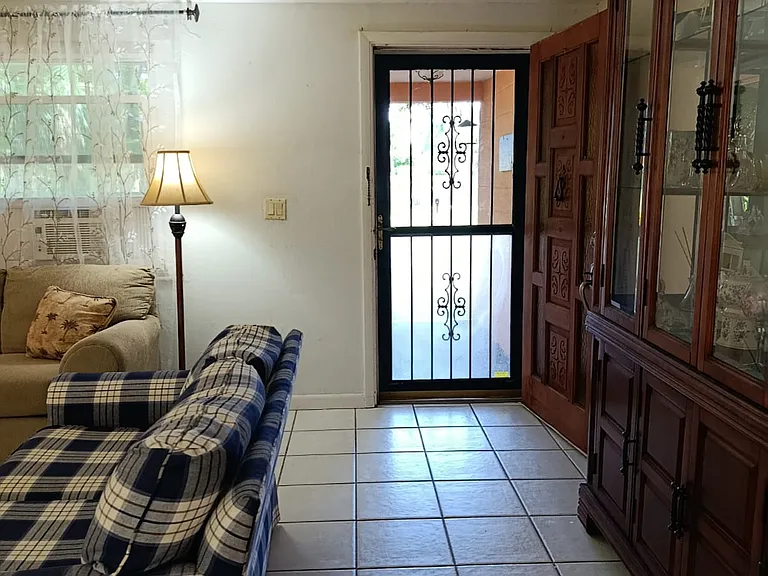 215 Zephyr Rd — Photo 4