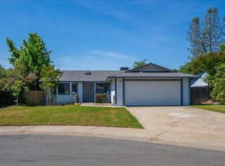 822 Monarch Ct, Redding, CA 96003