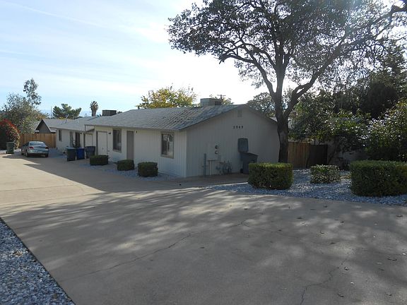2nd image of 2909 West St #4