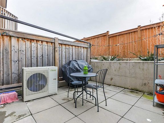 3rd image of 2420 Baronwood Dr #31-01