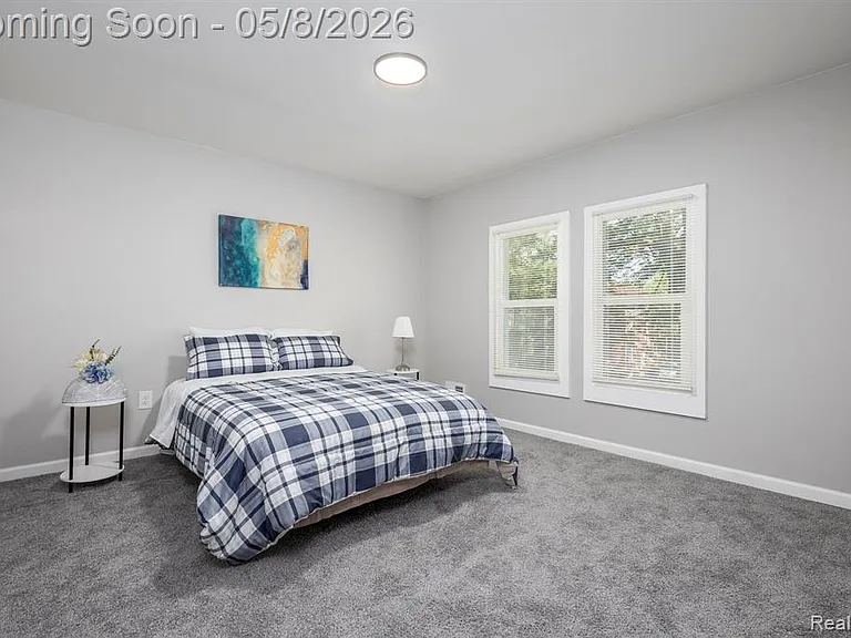120 Woodland St — Photo 37