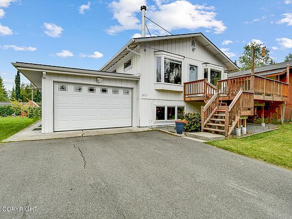 3rd image of 2925 Kimberlie Ct