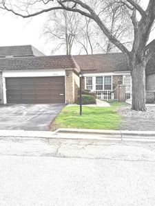 17W755 Standish Ln, Villa Park, IL, 60181