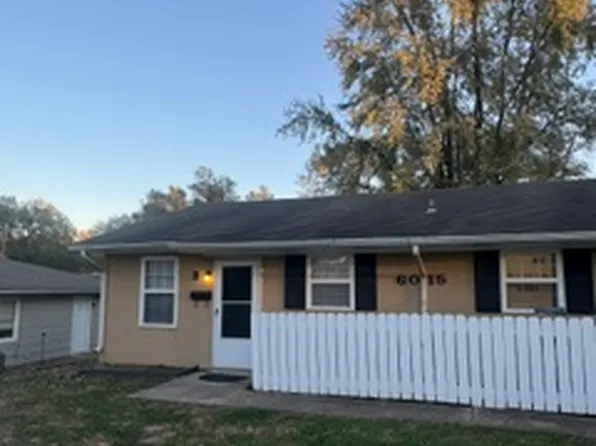 6015 E 151st Ter, Grandview, MO 64030