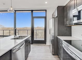 The Pierce at 7 Van Buren, Oak Park, IL 60304