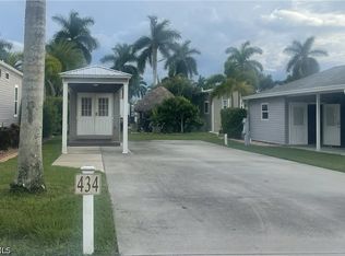 5453 Cypress Trail Resort Cir, Fort Myers, FL 33905