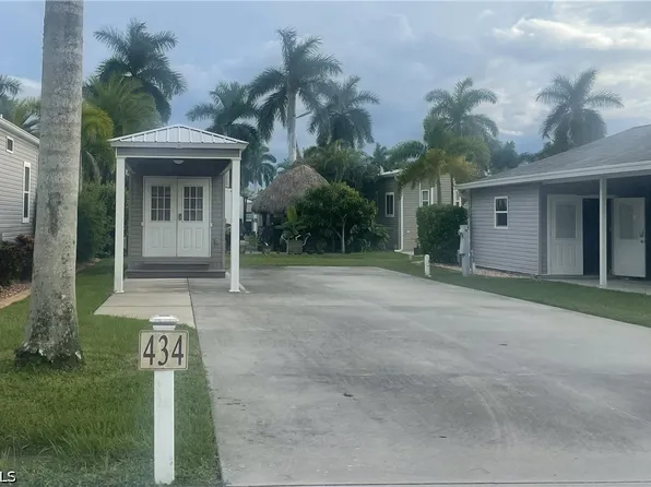 5453 Cypress Trail Resort Cir, Fort Myers, FL 33905