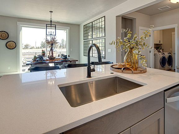 5th image of 20843 SE Caldera Dr