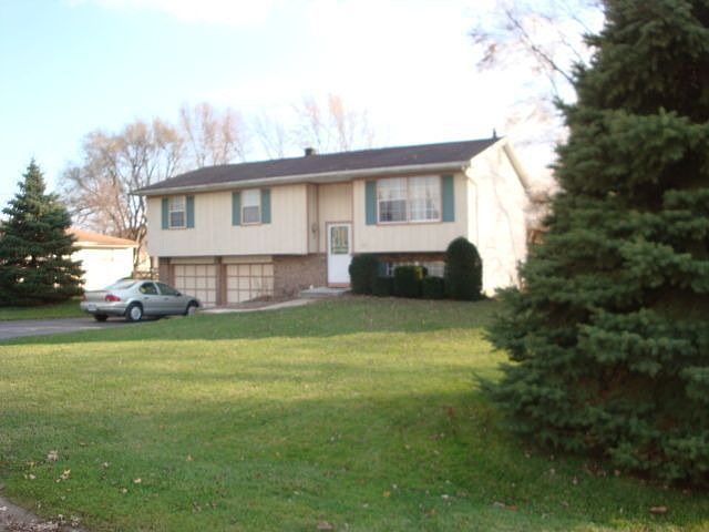 2nd image of 3161 White Rd