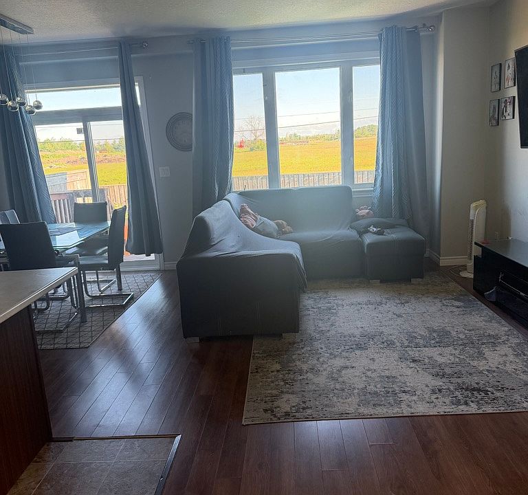 1st image of 141 Simurda Ct