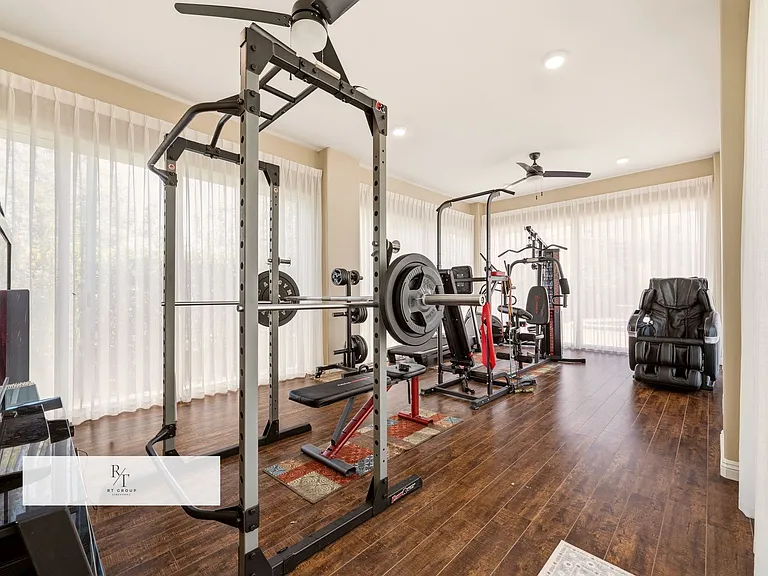 540 N Bardsdale Pl — Photo 41