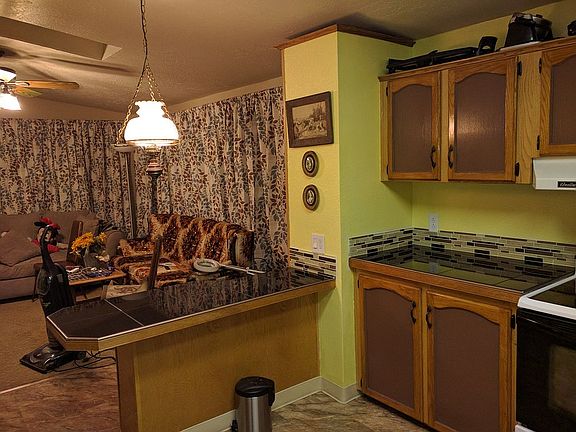kitchen family room