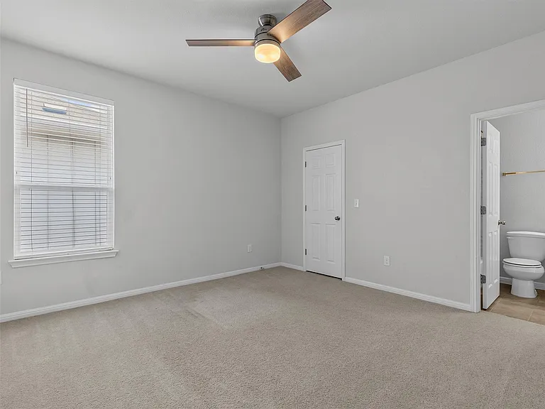 6321 Andes Peak Trl — Photo 23