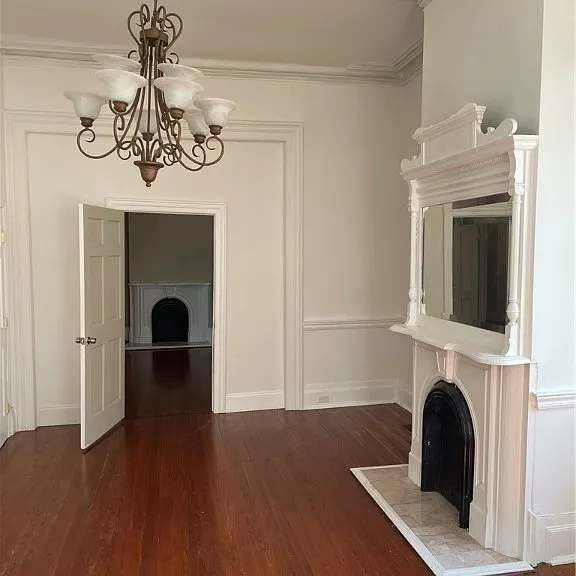 228 E Henry St #A — Photo 12