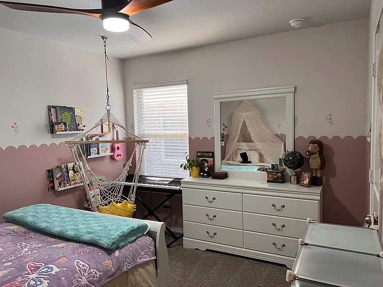 721 Whitecomb Ln — Photo 15