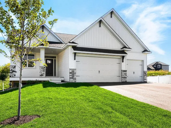 1130 136th St E, Rosemount, MN 55068