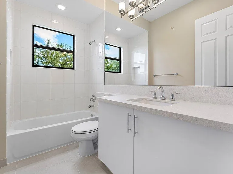17185 Ludovica Ln #17 — Photo 15