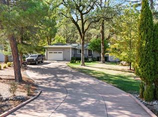 14056 Torrey Pines Dr, Auburn, CA 95602