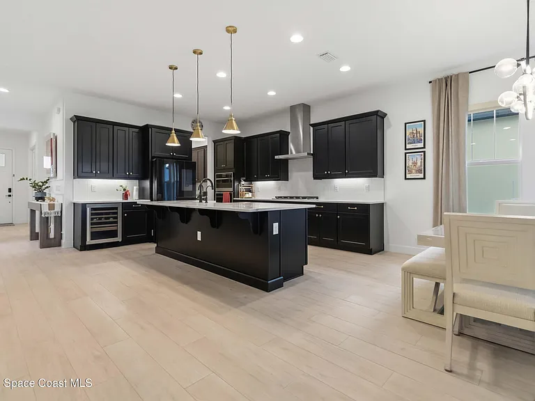 3256 Kamin Dr — Photo 11