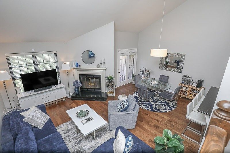 1st image of 259 Glenstone Cir #83
