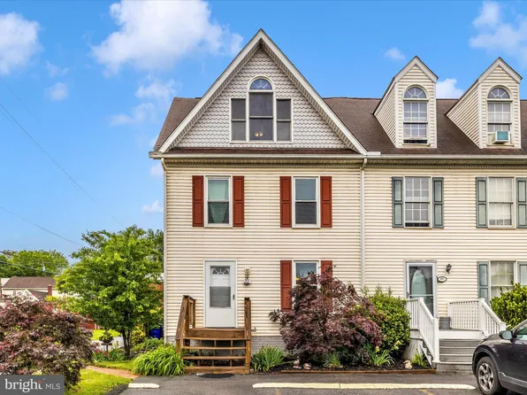 201 N 2nd St, Woodsboro, MD 21798