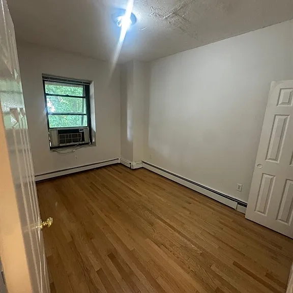 3146 Washington St #3 — Photo 5