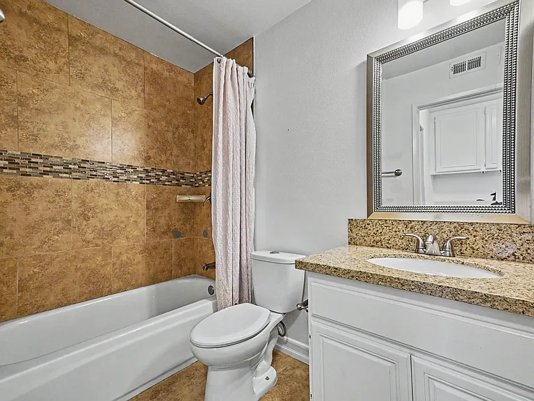 4258 Flintlock Ln — Photo 32
