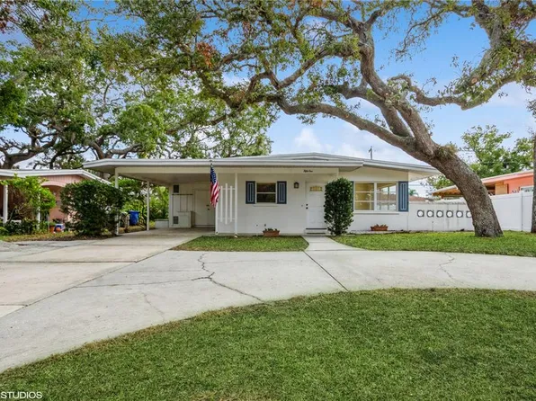 51 Lexington Dr, Dunedin, FL 34698