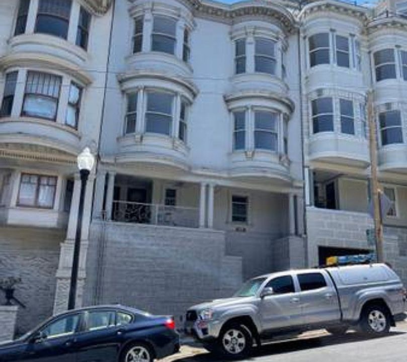 1st image of 927 Union St #927