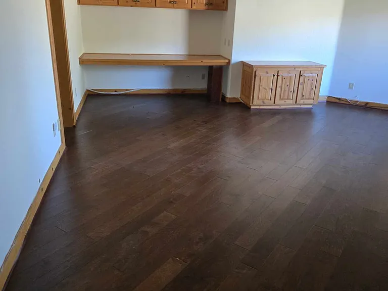 28221 Cumberland Rd — Photo 8