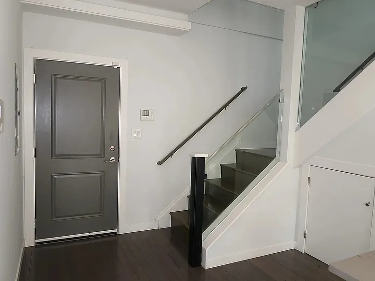 1334 N 7th St #2R — Photo 34