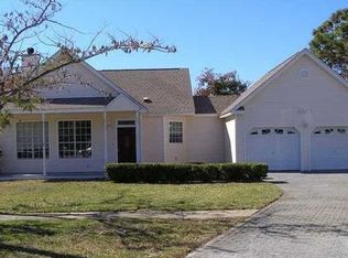 9401 Octavia Ln, Navarre, FL 32566