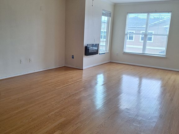 Living area without furniture
