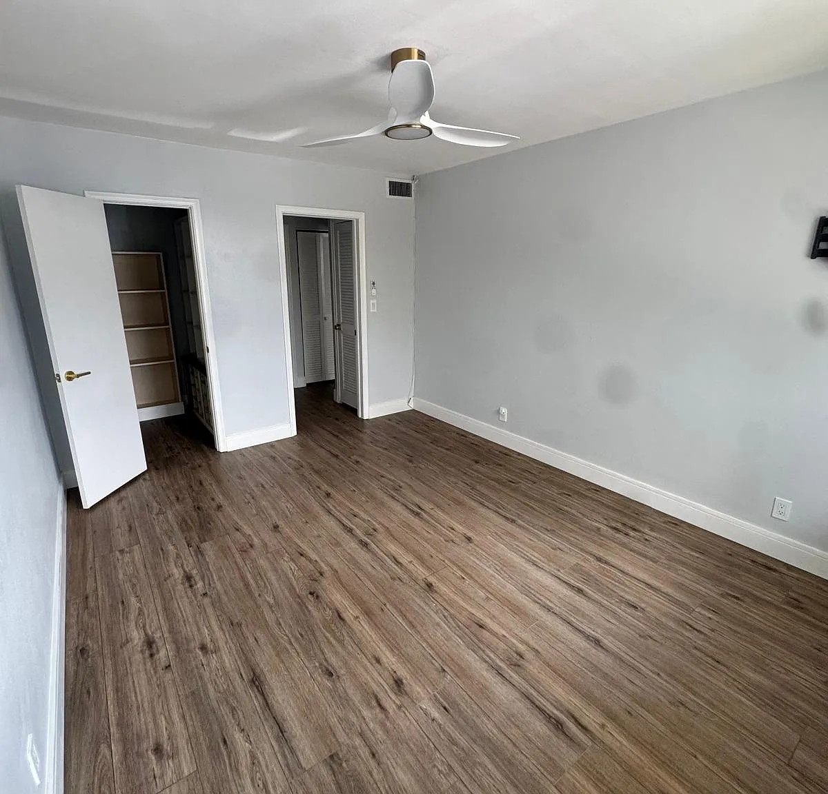 1 bed, 650 sqft, $1,600 — Photo 4