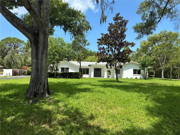 1646 Robin Hood Ln, Clearwater, FL 33764
