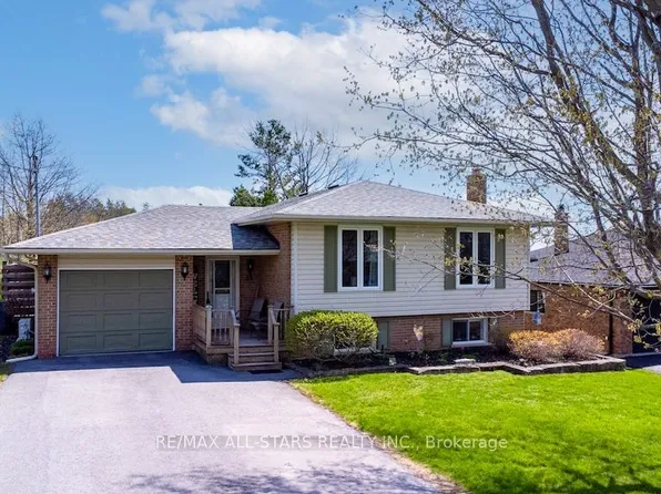 53 Hillside Dr, Kawartha Lakes, ON K9V 1A3