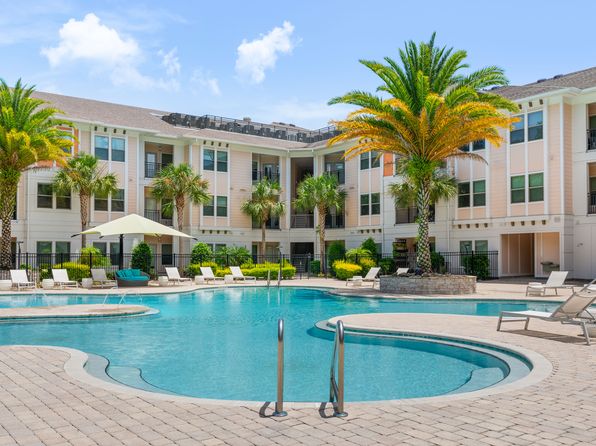 13051 Gran Bay Pkwy #3212