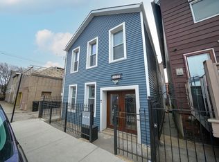 1013 W 18th Pl, Chicago, IL 60608