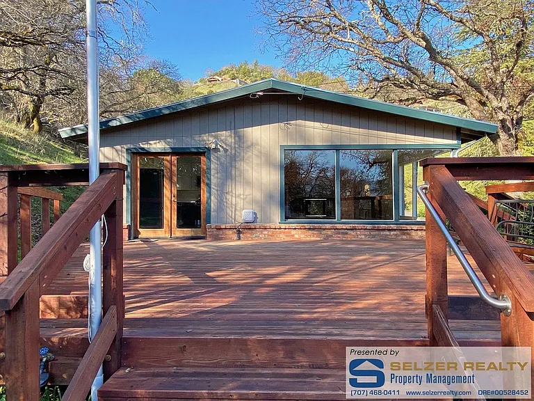 293 Toyon Rd — Photo 16
