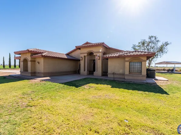 2355 James Rd, El Centro, CA 92243