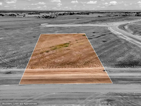 42 Golden Thistle, Elm Mott, TX 76640