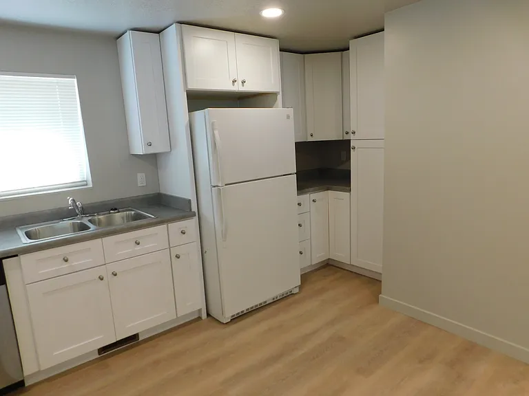 241 E Julie Anna Dr #241 — Photo 3