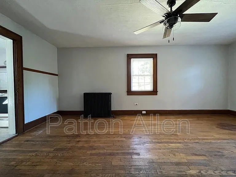 24 Majestic Ave #4 — Photo 6