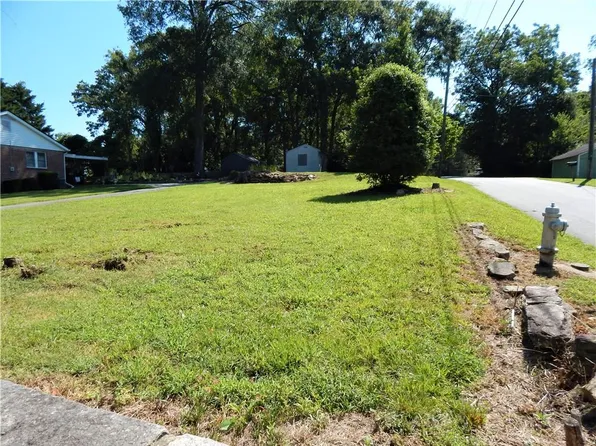 6043 Love St SW #8, Austell, GA 30168