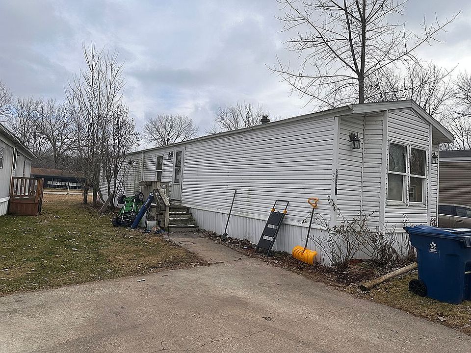 2nd image of 3361 Chess Dr