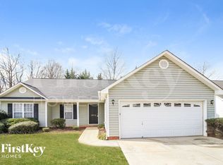 3906 Heather View Ln, Winston Salem, NC 27127