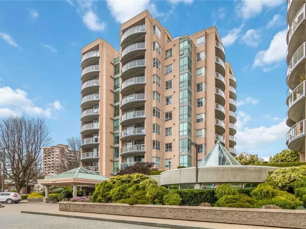 1010 View St #407, Victoria, BC V8V 4Y3
